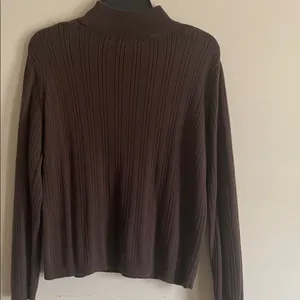 Vintage women’s Brown Ribbed Sweater mock turtle neck Hasting & Smith medium thumbnail 3