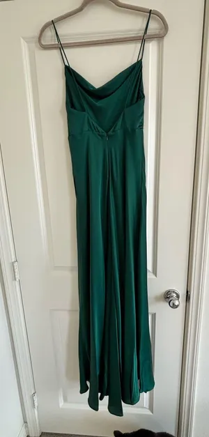 Fame and Partners Formal Dress thumbnail 6
