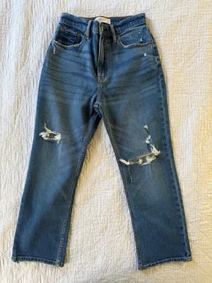 Abercrombie High-Rise Jeans Straight distressed thumbnail 1