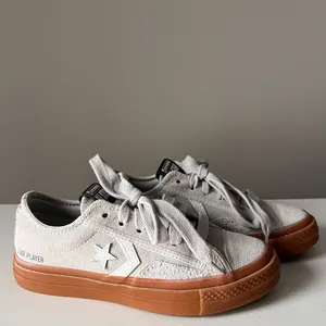Converse Star Player 76 Sneaker with Gum Sole in Gray thumbnail 4