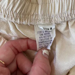 Vintage 80s Creamy white drop waist skirt with elastic waistband 🔥 thumbnail 4