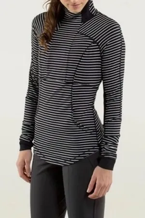Lululemon Base Runner 1/2 Zip Jacket Size 4 Black White Stripe Rulu Running Top thumbnail 1