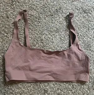 Lululemon Sports Bra thumbnail 1