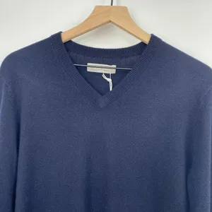 Everlane Cashmere Sweater V Neck Dark Navy Blue NEW Mens Size Small thumbnail 4