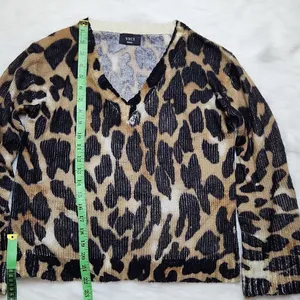 VICI‎ V-neck Animal Print Sweater Small New thumbnail 5
