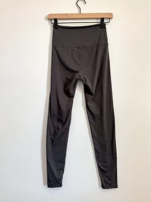 Dark Grey Super High-Waist Athletic Leggings Size XS thumbnail 4