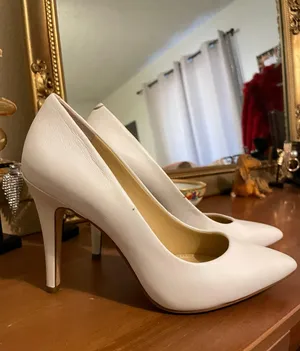 Gianni Bini White Pumps thumbnail 1