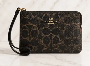 NEW Coach Corner Zip Wristlet in Loved Canvas NWT | Signature Coated Canvas CEF7 thumbnail 1