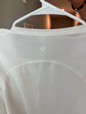 Lululemon Tank thumbnail 4