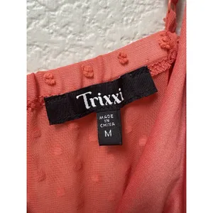 Francesca's Trixxi Womens Coral Swiss Dot Tired Mini Dress Spaghetti straps Sz M thumbnail 9