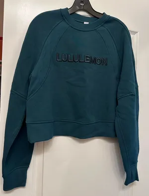 Lululemon Pullover thumbnail 1