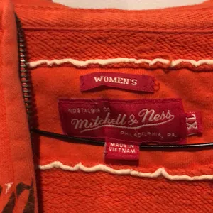 Philadelphia Flyers Mitchell and Ness Women’s Hoodie thumbnail 5