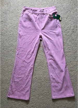 Halara kick crop pink stretch jeans  thumbnail 1