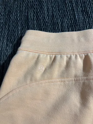 Lululemon Scuba High Rise Short 5” Light Cotton Terry Peach Bellini Size 4 thumbnail 5