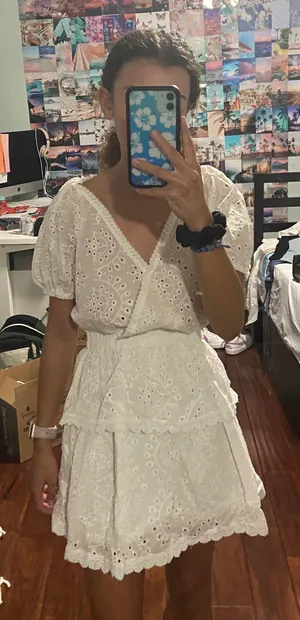 White graduation dress Size XS thumbnail 1