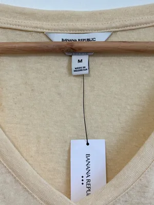 NWT Banana Republic Linen Blend V-Neck Shirt Size Medium light pastel yellow new thumbnail 4