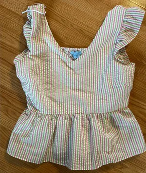Draper James Flutter Sleeve Peplum‎ Top | |Draper James Top | Peplum Top | M thumbnail 1