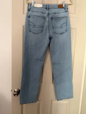 American Eagle High-Rise Jeans thumbnail 2