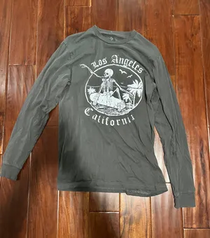 Tillys LA long sleeve shirt thumbnail 1