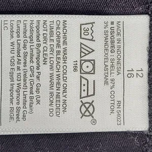 GAP Black 3” Inseam Cuffed Hem Cotton Stretch City Shorts Size 12 thumbnail 4