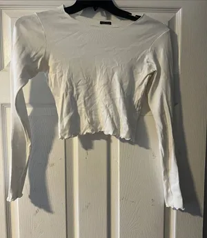 Brandy Melville White Long-Sleeve Cropped Lettuce-Hem Top thumbnail 1