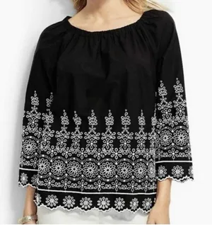 Gap black and white eyelet embroidered blouse size M thumbnail 1