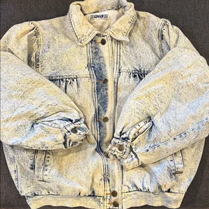 Vintage 80’s acid wash denim jacket thumbnail 1