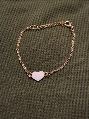Gold Chain Bracelet with White Heart Charm thumbnail 4
