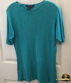 FINAL MARKDOWN Ladies silk ribbed top medium thumbnail 1