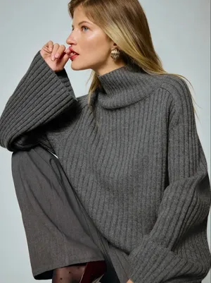 REFORMATION Brooke Cashmere Cropped Turtleneck Sweater in Gray Size XS thumbnail 1