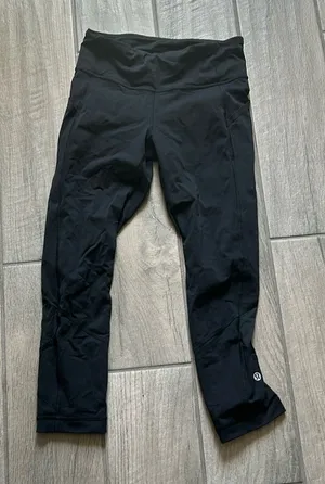 Lululemon black cropped leggings thumbnail 1