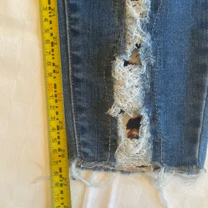 Judy Blue 7/28 Leopard Patch High Rise Ripped Skinny Raw Hem Jeans JB82166DK thumbnail 13