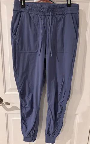 Lululemon Align‎ High Rise Jogger Pants Ruched Ankle Women Size 10 Workout Gym thumbnail 1