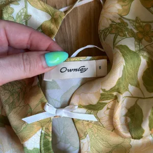 OWNLEY FLORAL DRESS thumbnail 4
