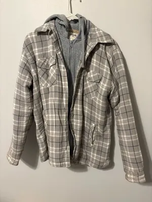 Canyon Guide Amazon Outfitters Hooded Flannel thumbnail 1