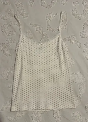 Brandy Melville Tank Top White Lace thumbnail 1