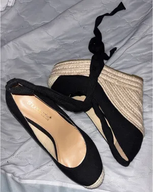Shoedazzle Wedges Black thumbnail 2