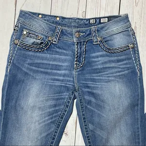 Miss Me Loose Saddle Stitching Bootcut Jeans thumbnail 5