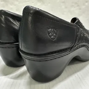 Ariat Strathmore Clog Shoes Womens 8.5B‎ Black Leather Studded Floral 21201 thumbnail 3