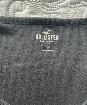 Hollister Black Crop Top thumbnail 3