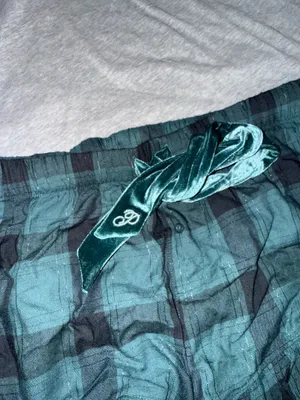 Victoria’s Secret pajama shorts thumbnail 2