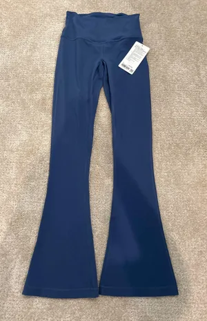 Lululemon align flare pant thumbnail 1