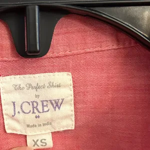 J. Crew Pink The Perfect Shirt Button Down Long Sleeve Classic Extra Small thumbnail 4