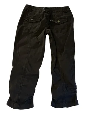 Vintage Y2K Personal Identity Black Cargo Capri Pants | Size 7 (Waist 30 x Inseam 21) Ruched Hem Utility Cropped Pants thumbnail 2