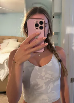 Lululemon Tank Align thumbnail 1