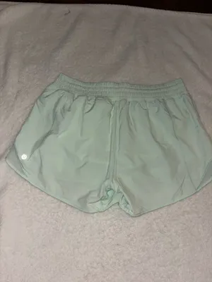 Lululemon Gotta Hot 4" Shorts thumbnail 2