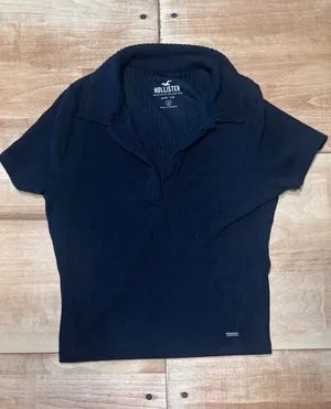 Hollister Must-Have‎ Collection Black Ribbed Collared Baby Tee Shirt Small thumbnail 1