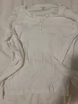 Brandy Melville Top thumbnail 1