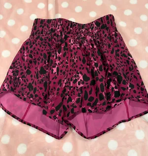 Lululemon Track That Shorts thumbnail 1
