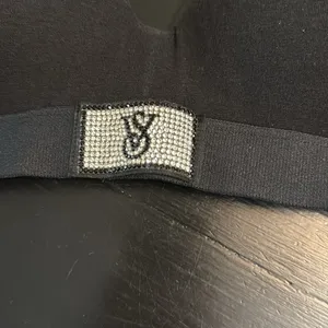 Victoria's Secret Black‎ Bra with Embellished Band thumbnail 2